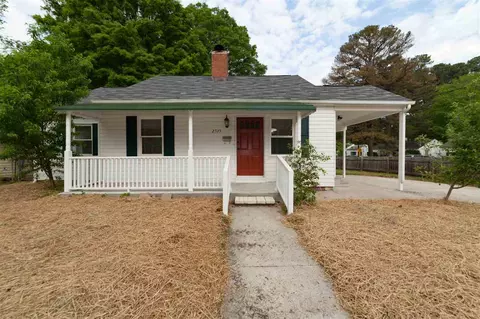 2525 Cascadilla St, Durham, NC 27704 photo 1