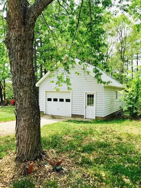 144 Ruff Davis Rd, Roxboro, NC 27574 photo 2