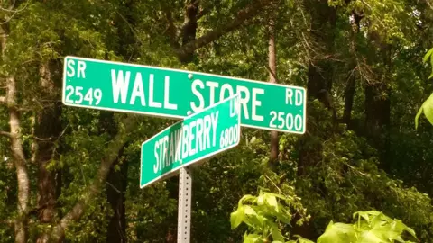2524 Wall Store Rd, Garner, NC 27529 photo 1