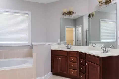 1052 Bellenden Dr, Durham, NC 27713 photo 15