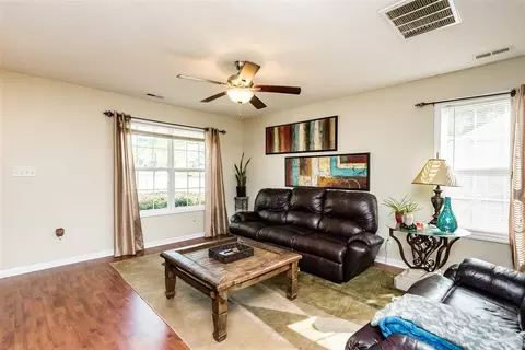 1301 Laurel Meadows Dr, Durham, NC 27704 photo 5