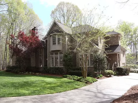 4 Chevoit Ct, Durham, NC 27712 photo 1