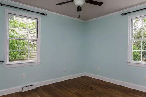 2113 Pine Dr, Raleigh, NC 27608 photo 15