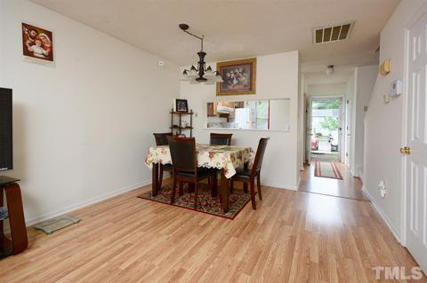 3 Providence Ct, Durham, NC 27705 photo 4