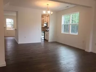 616 Hiddenbrook Dr, Durham, NC 27703 photo 2