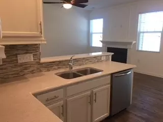 616 Hiddenbrook Dr, Durham, NC 27703 photo 7