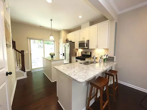 132 Constitution Dr, Durham, NC 27705 photo 5