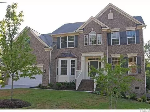 1015 Bianco Dr, Raleigh, NC 27607 photo 1