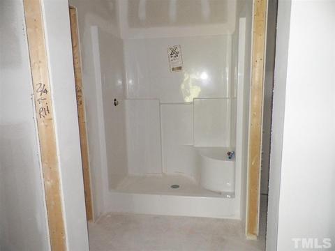 744 W Watson Rd, Benson, NC 27504 photo 9