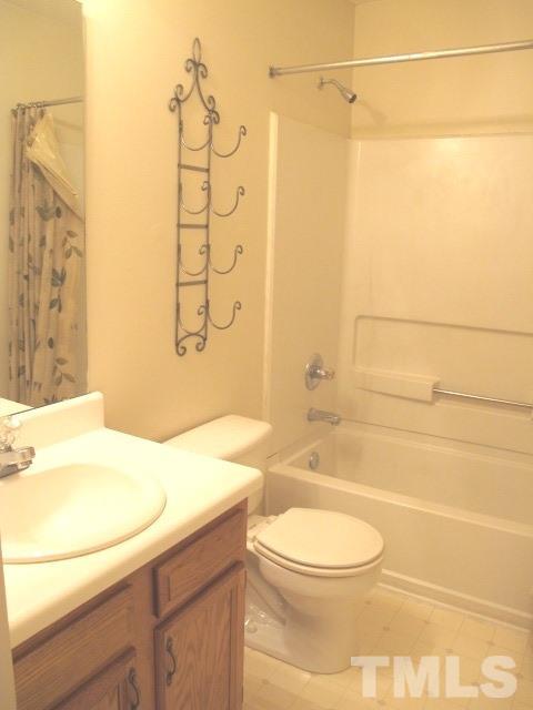 541 Avery St, Garner, NC 27529 photo 13
