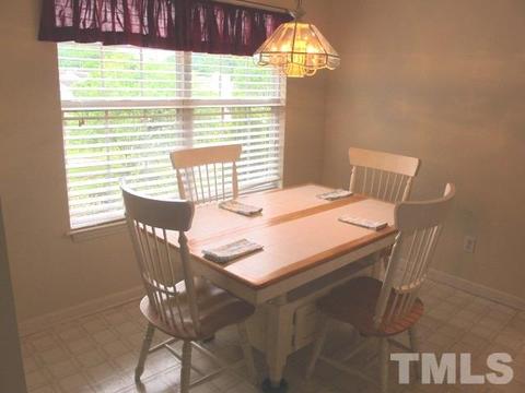 541 Avery St, Garner, NC 27529 photo 5