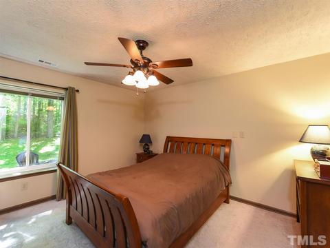 104 E Charing Cross Ct, Cary, NC 27513 photo 9