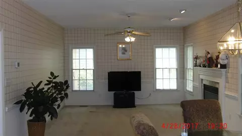219 Covington Sq, Cary, NC 27513 photo 9