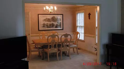 219 Covington Sq, Cary, NC 27513 photo 6