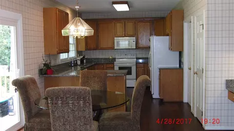 219 Covington Sq, Cary, NC 27513 photo 11