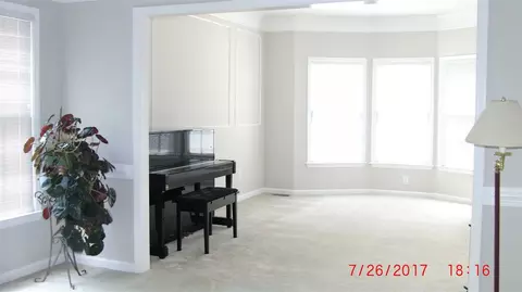 219 Covington Sq, Cary, NC 27513 photo 8