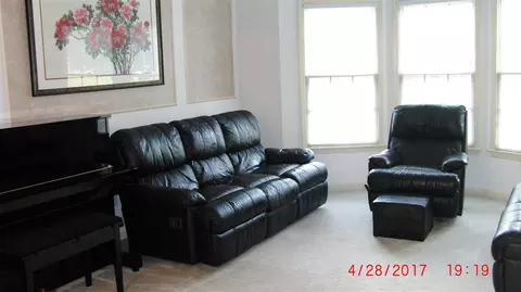 219 Covington Sq, Cary, NC 27513 photo 4