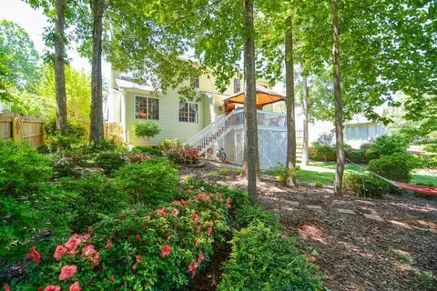 2305 Maplegreen Ln, Apex, NC 27502 photo 7