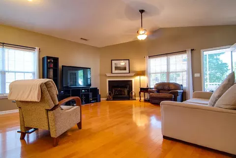 4 Weeping Beech Way, Durham, NC 27713 photo 4