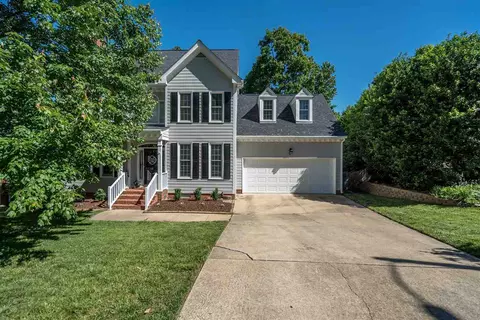 121 Custer Trl, Cary, NC 27513 photo 2
