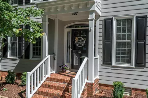 121 Custer Trl, Cary, NC 27513 photo 3