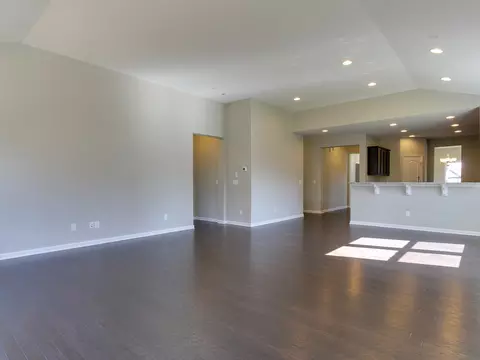 7 Bonsack Ct, Durham, NC 27703 photo 8