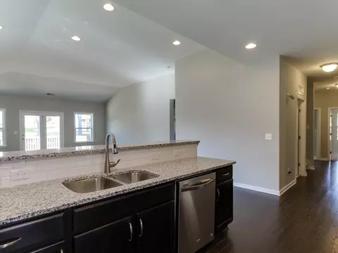 7 Bonsack Ct, Durham, NC 27703 photo 6