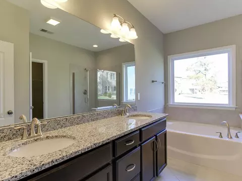 7 Bonsack Ct, Durham, NC 27703 photo 11