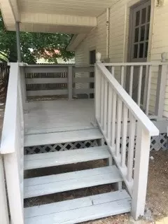 501 E Holmes St, Benson, NC 27504 photo 6