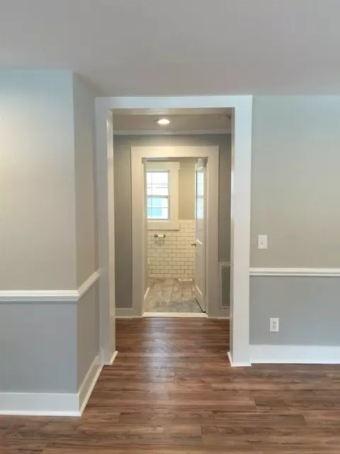 501 E Holmes St, Benson, NC 27504 photo 9