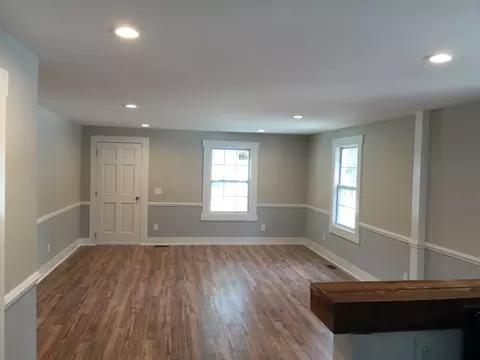 501 E Holmes St, Benson, NC 27504 photo 8