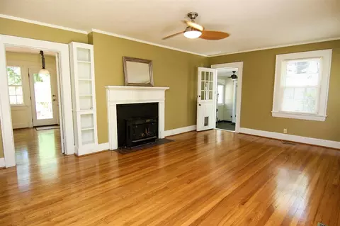 103 E Riverside Dr, Smithfield, NC 27577 photo 3