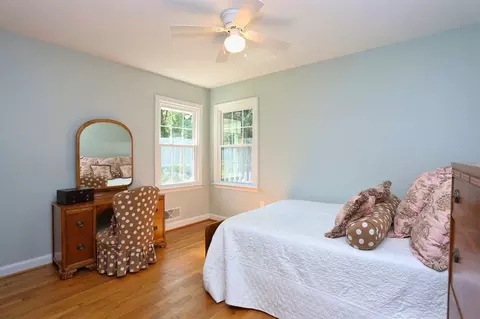 920 Dixie Trl, Raleigh, NC 27607 photo 17
