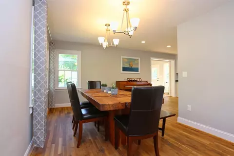 920 Dixie Trl, Raleigh, NC 27607 photo 4