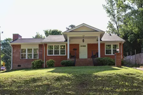 920 Dixie Trl, Raleigh, NC 27607 photo 1