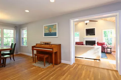 920 Dixie Trl, Raleigh, NC 27607 photo 6