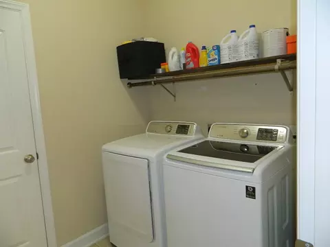 105 E Webber Ln, Clayton, NC 27520 photo 9