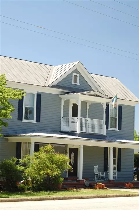 204 E Main St, Micro, NC 27555 photo 1