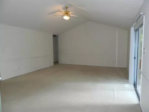413 Rolling Ridge Ct, Benson, NC 27504 photo 5