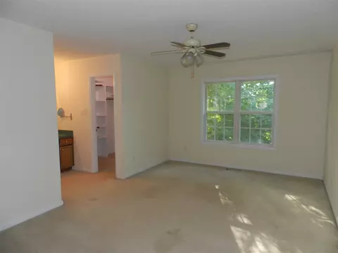 413 Rolling Ridge Ct, Benson, NC 27504 photo 8