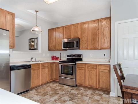 122 Forthview Way, Apex, NC 27502 photo 5