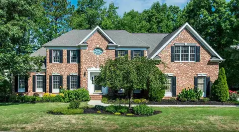 105 Eagle Meadow Ct, Cary, NC 27519 photo 1
