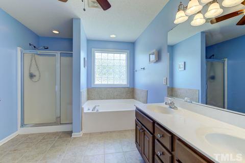 178 Waters Edge Dr, Erwin, NC 28339 photo 16