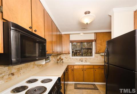 163 Clancy Cir, Cary, NC 27511 photo 8