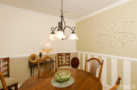 163 Clancy Cir, Cary, NC 27511 photo 7