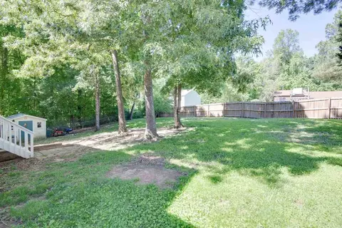 5707 Hadrian Dr, Durham, NC 27703 photo 3