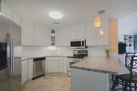 2000 Little Pond Pl, Willow Spring, NC 27592 photo 9