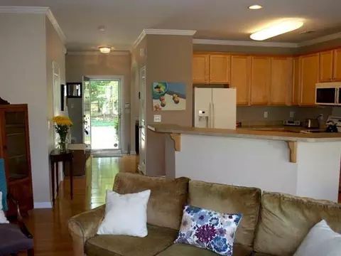4204 Stepping Stone Dr, Durham, NC 27713 photo 3