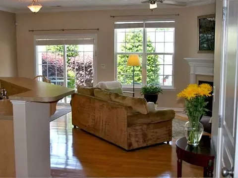 4204 Stepping Stone Dr, Durham, NC 27713 photo 2