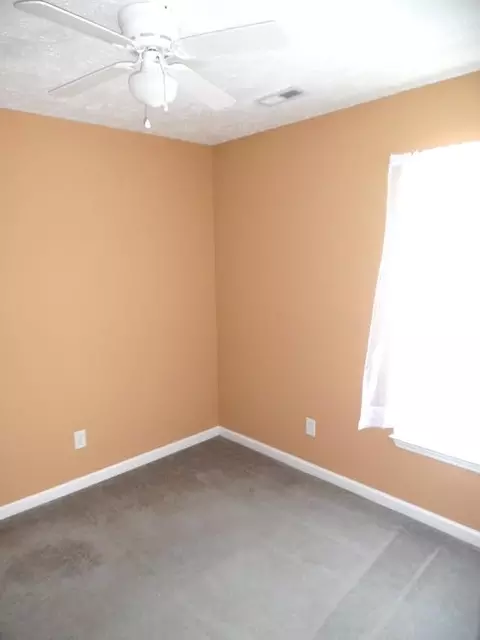 400 Riverwind Dr, Spring Lake, NC 28390 photo 14